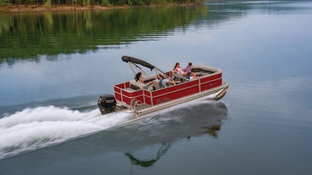 Boat Rental vs. Boat Ownership: Which Makes More Sense at Lake Keowee?